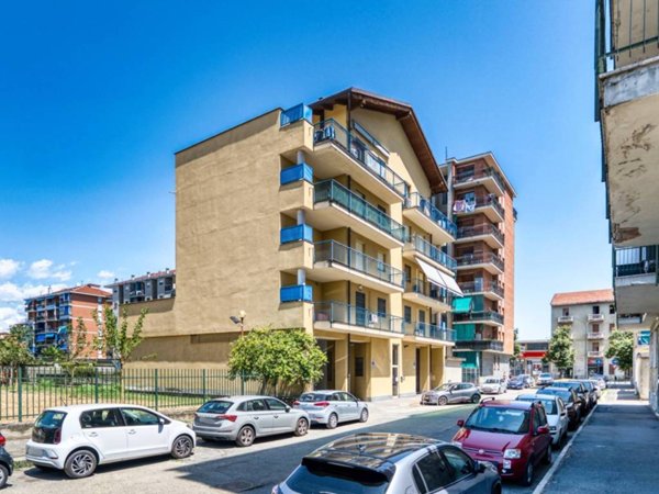 appartamento in vendita a Torino in zona Barca