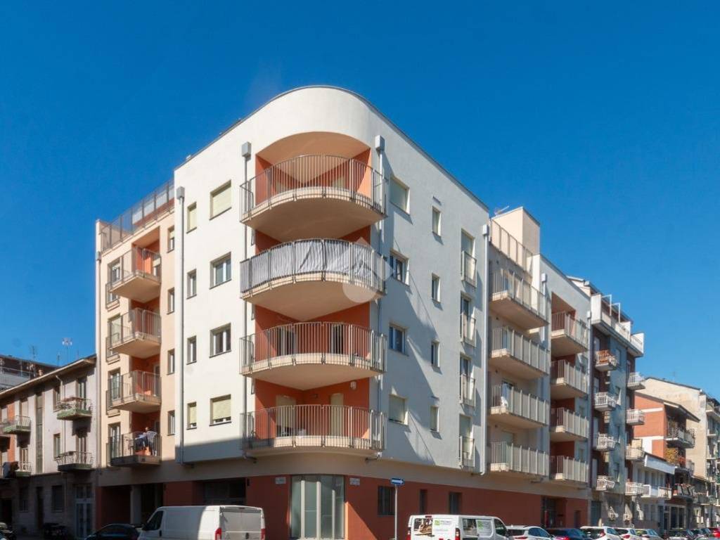 appartamento in vendita a Torino in zona Pozzo Strada