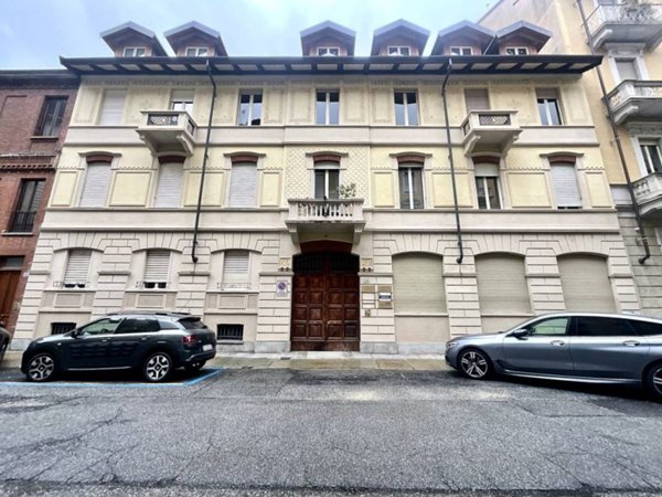 appartamento in vendita a Torino in zona Centro Storico