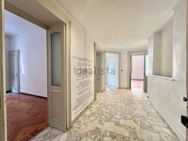 appartamento in vendita a Torino in zona Cit Turin