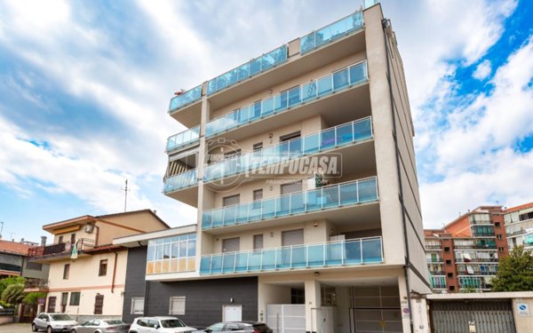 appartamento in vendita a Torino in zona Lucento