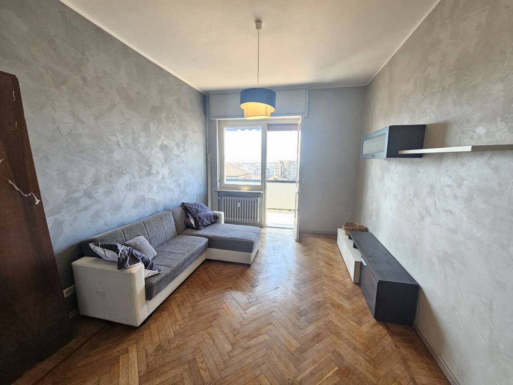 appartamento in vendita a Torino in zona Mirafiori Sud