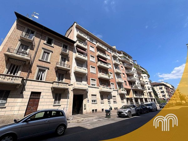 appartamento in vendita a Torino in zona Cit Turin