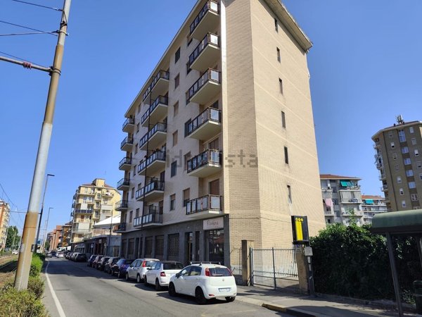 appartamento in vendita a Torino in zona Vallette