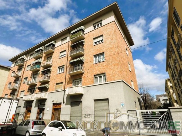 appartamento in vendita a Torino in zona Lingotto