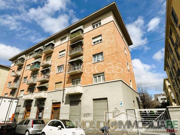 appartamento in vendita a Torino in zona Lingotto