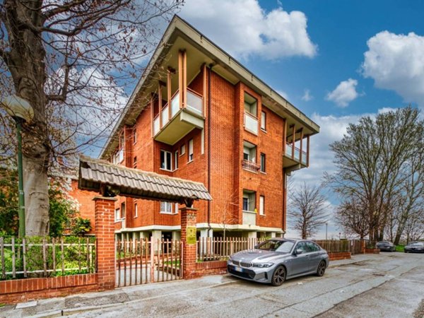 appartamento in vendita a Torino in zona Parella