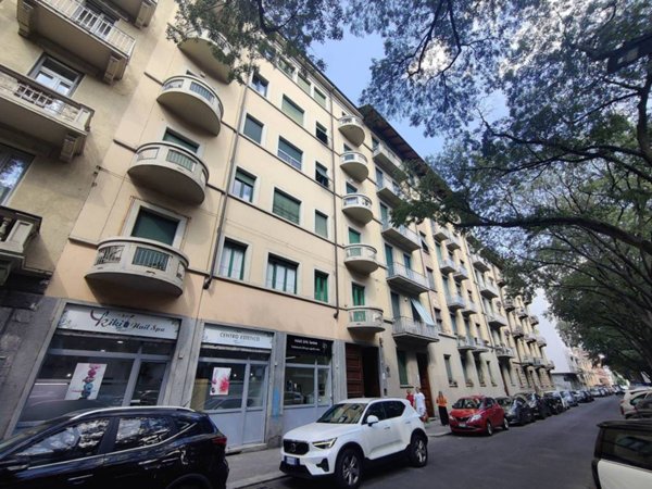 appartamento in vendita a Torino in zona Cenisia