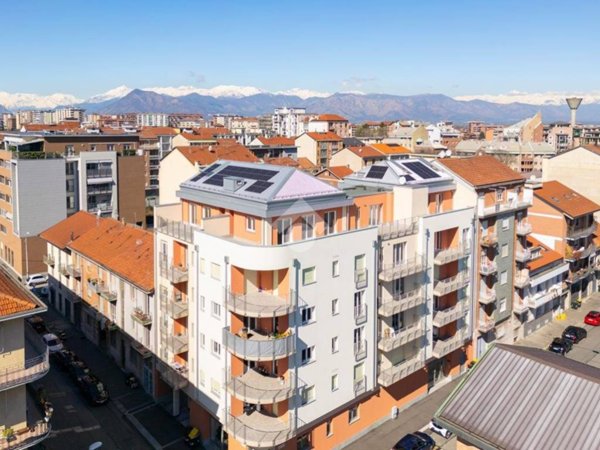 appartamento in vendita a Torino in zona Parella