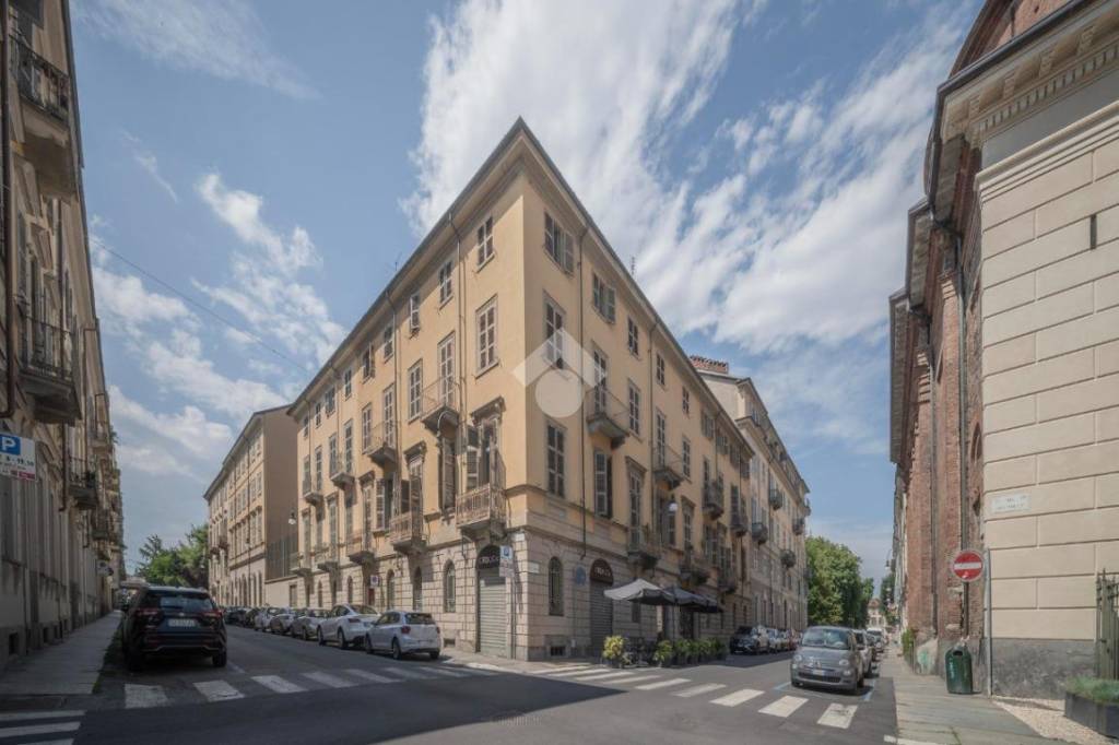appartamento in vendita a Torino in zona Centro Storico