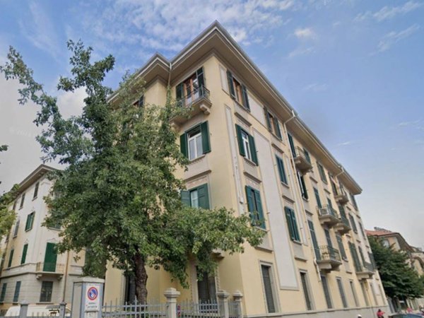 appartamento in vendita a Torino in zona Cenisia