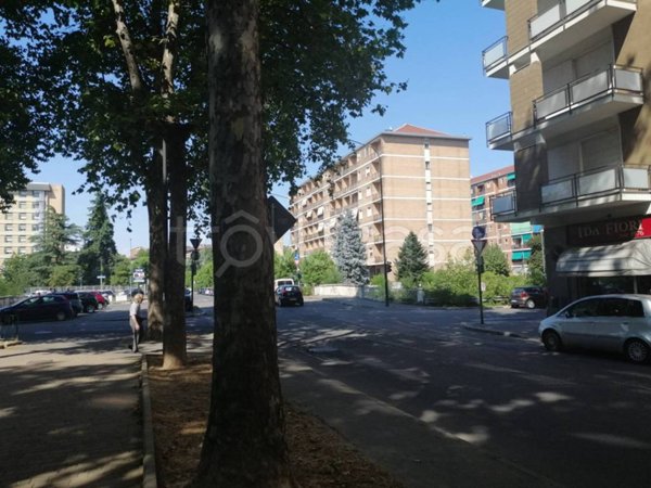 appartamento in vendita a Torino in zona Regio Parco