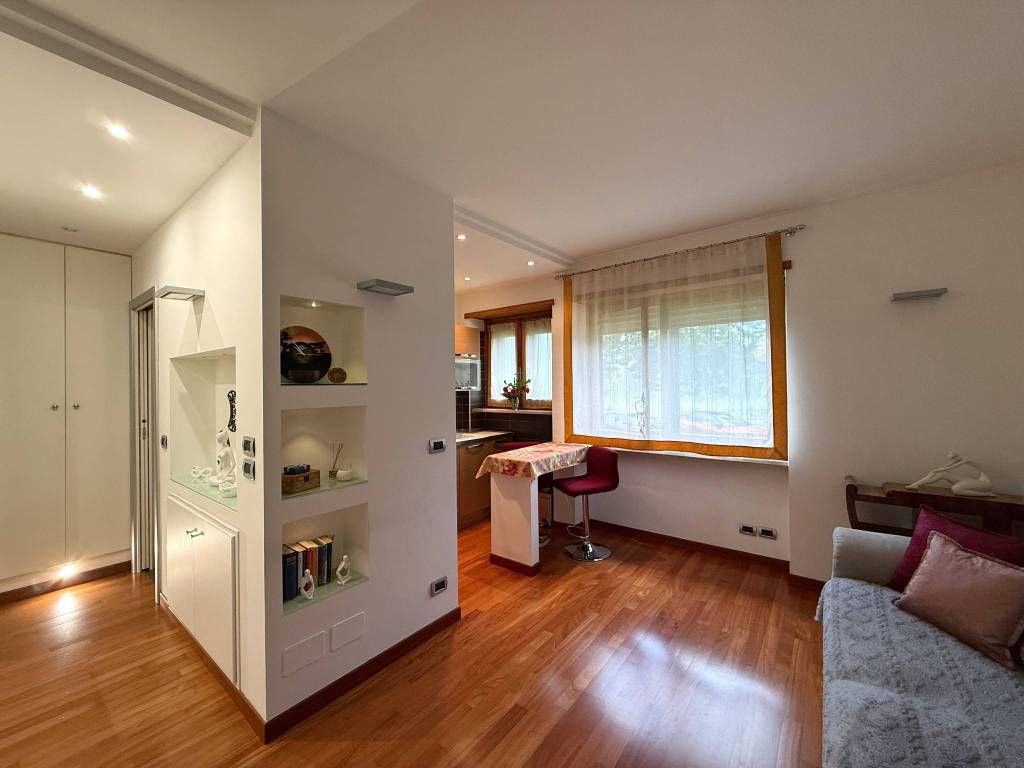appartamento in vendita a Torino in zona Santa Rita