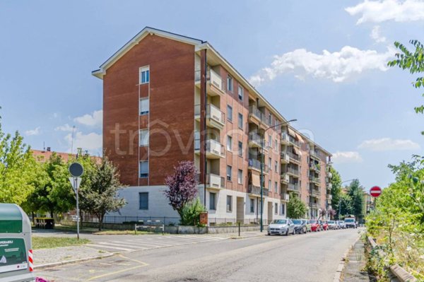 appartamento in vendita a Torino in zona Regio Parco