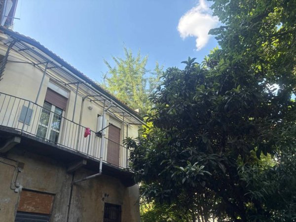 appartamento in vendita a Torino in zona Cit Turin