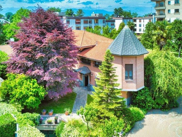 casa indipendente in vendita a Torino in zona Parella