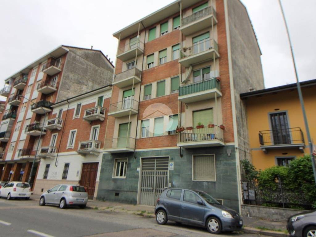 appartamento in vendita a Torino in zona Santa Rita