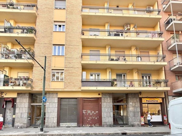 appartamento in vendita a Torino in zona Borgata Vittoria