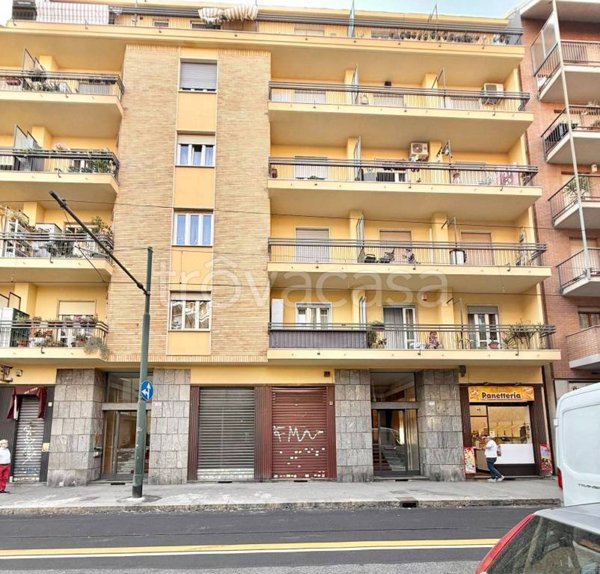 appartamento in vendita a Torino in zona Borgata Vittoria