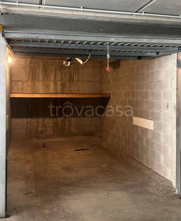 locale di sgombero in vendita a Torino in zona Borgo San Paolo