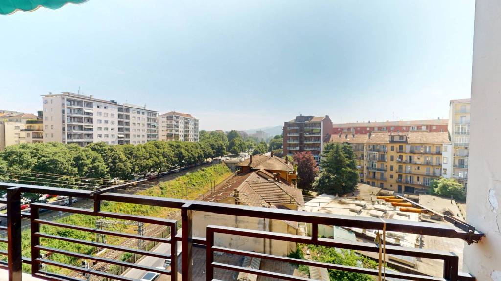 appartamento in vendita a Torino in zona Santa Rita