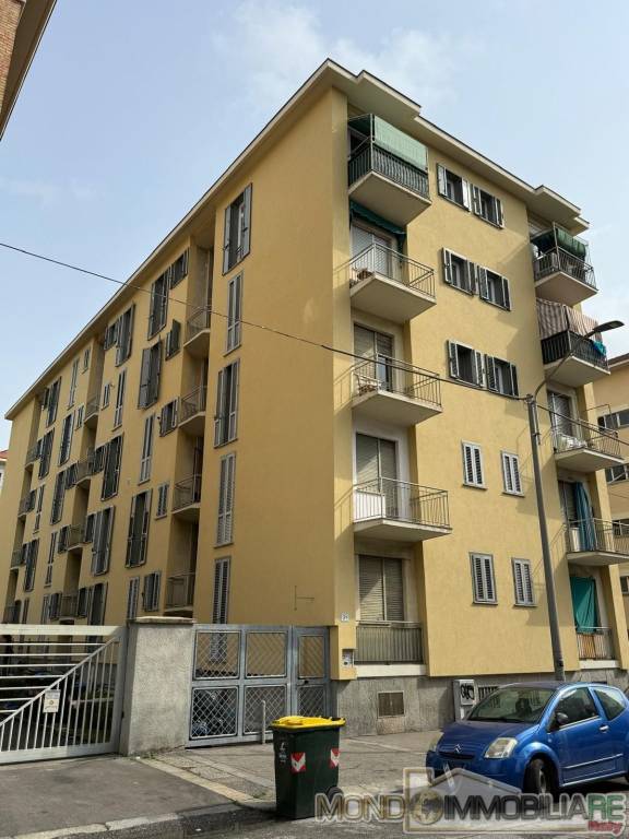 appartamento in vendita a Torino in zona Lingotto
