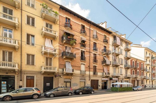 appartamento in vendita a Torino in zona Cenisia