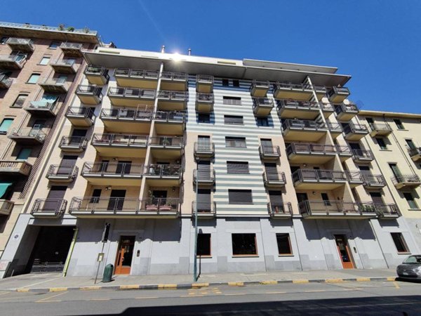 appartamento in vendita a Torino in zona Cenisia