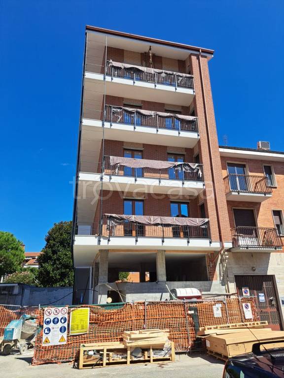 appartamento in vendita a Torino in zona Parella