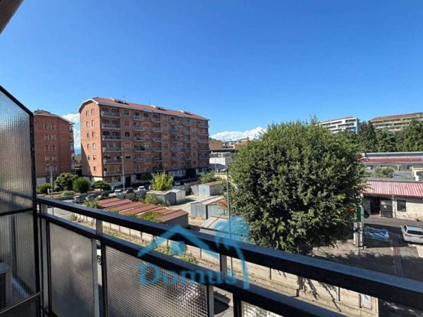 appartamento in vendita a Torino in zona Madonna di Campagna