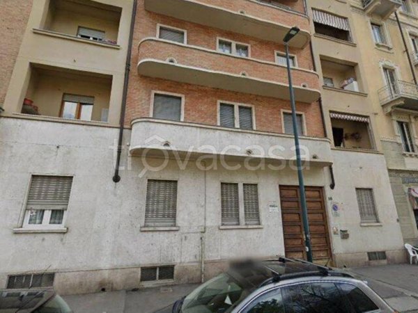 appartamento in vendita a Torino in zona Borgata Vittoria