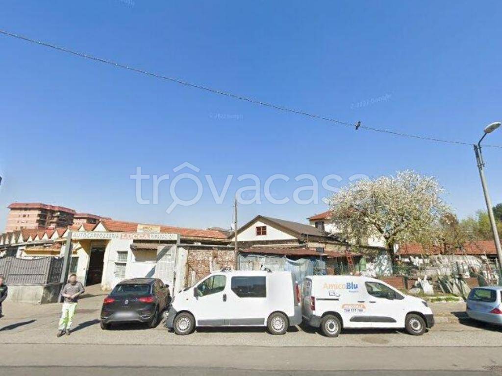 appartamento in vendita a Torino in zona Lucento