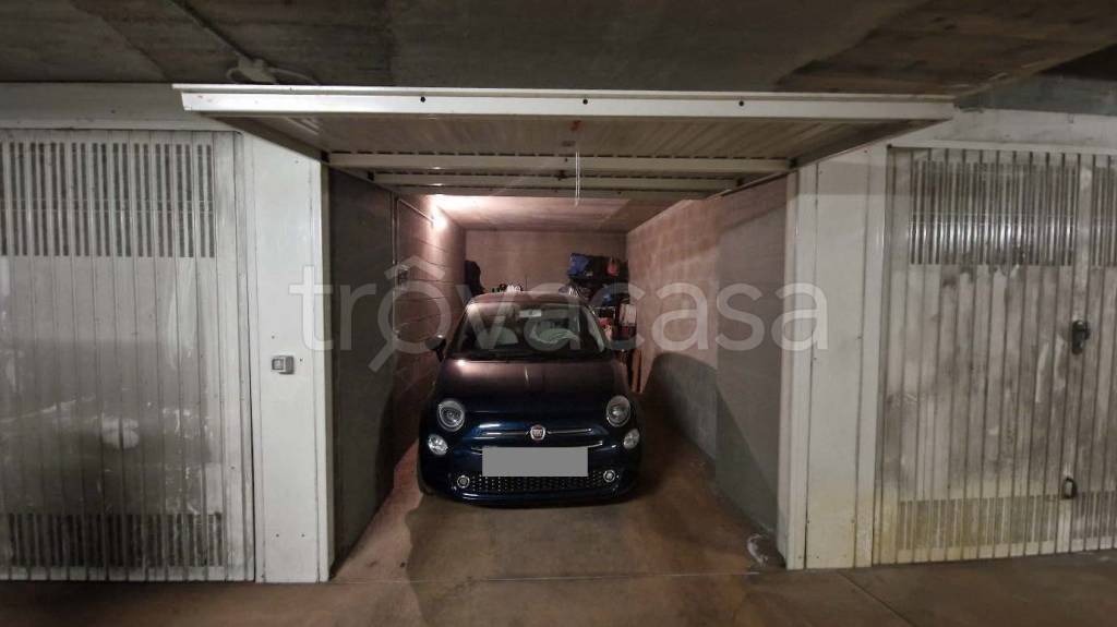 appartamento in vendita a Torino in zona Cit Turin