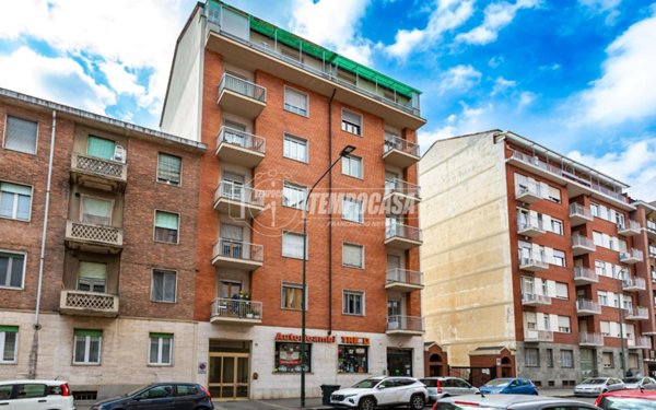 appartamento in vendita a Torino in zona Lucento