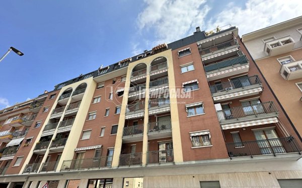 appartamento in vendita a Torino in zona Millefonti