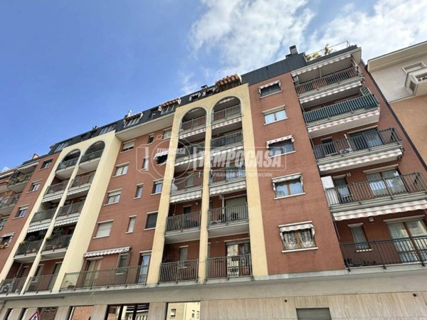 appartamento in vendita a Torino in zona Millefonti
