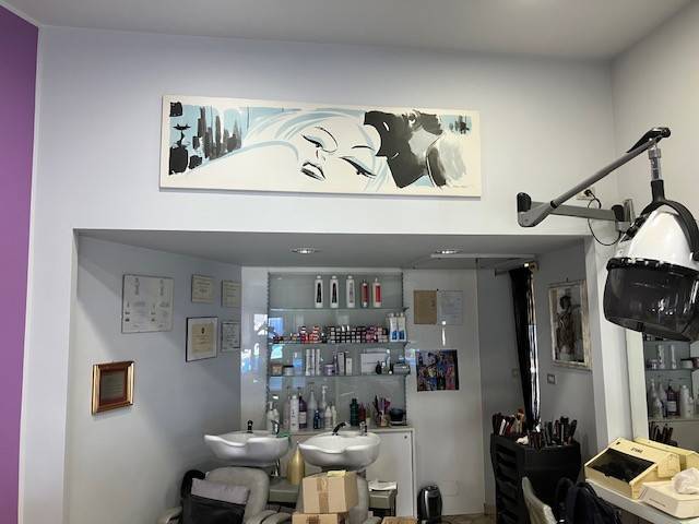 negozio in vendita a Torino in zona Santa Rita