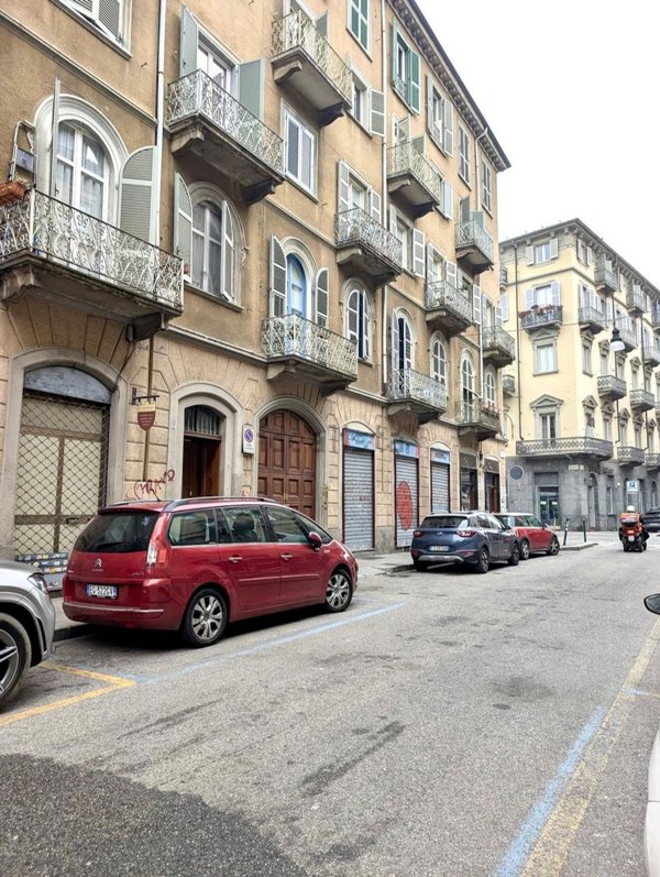 appartamento in vendita a Torino