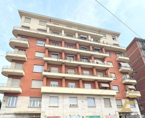 appartamento in vendita a Torino in zona Campidoglio