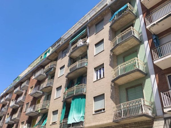 appartamento in vendita a Torino in zona Parella