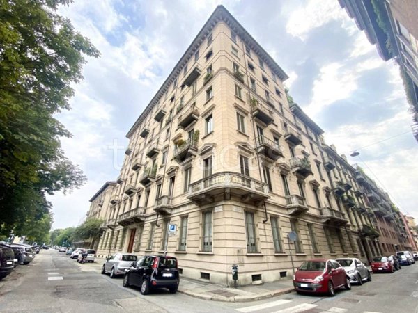 appartamento in vendita a Torino in zona Crocetta