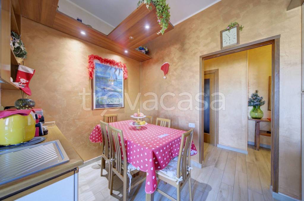 appartamento in vendita a Torino in zona Falchera