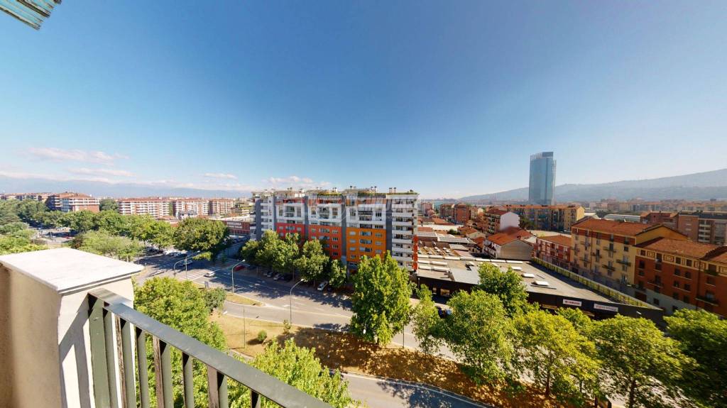 appartamento in vendita a Torino in zona Mirafiori Sud
