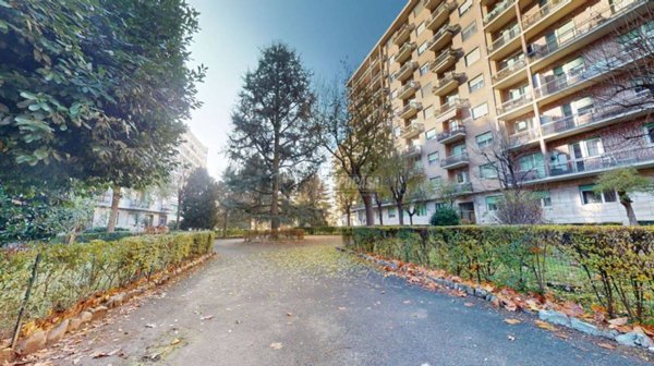 appartamento in vendita a Torino in zona Mirafiori Sud