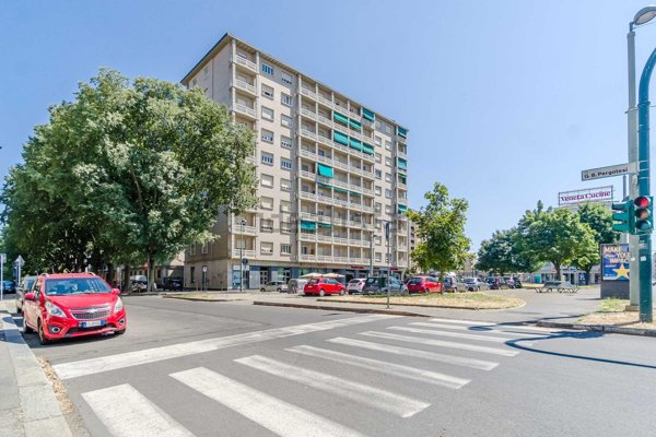 appartamento in vendita a Torino in zona Regio Parco