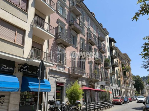 appartamento in vendita a Torino in zona Centro Storico