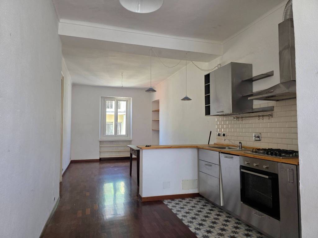 appartamento in vendita a Torino in zona Parella