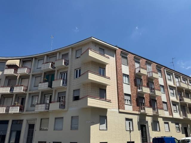 appartamento in vendita a Torino in zona Madonna del Pilone