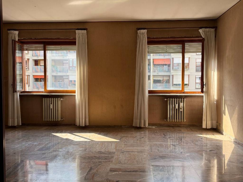 appartamento in vendita a Torino in zona Parella