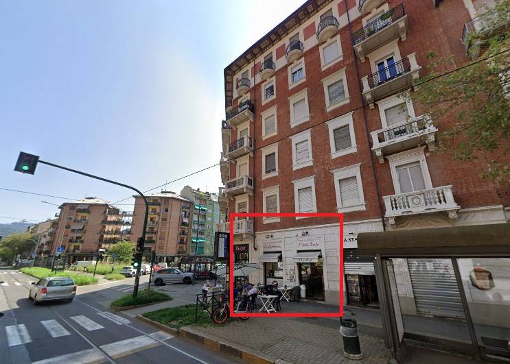 negozio in vendita a Torino in zona Vanchiglia